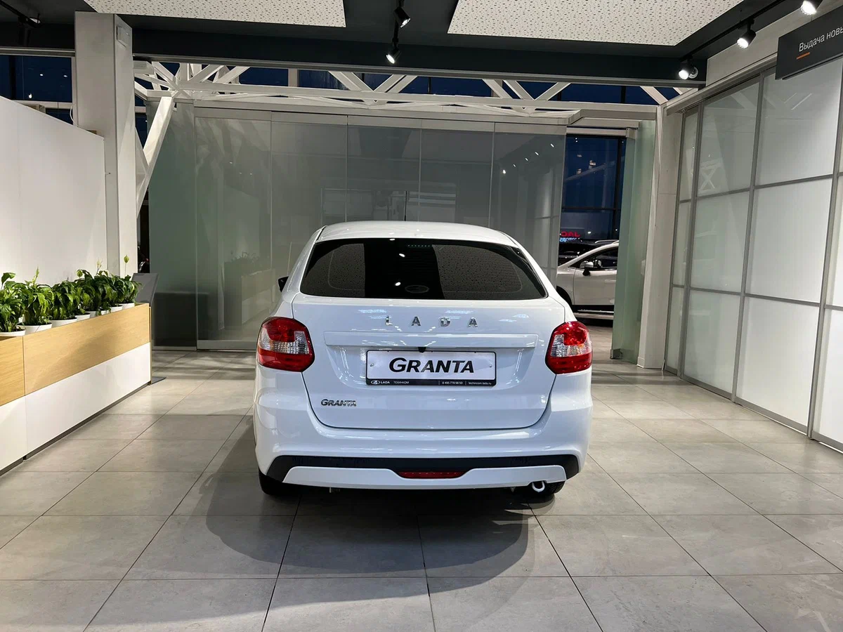 Lada Granta Лифтбек в Уфа - фото №4